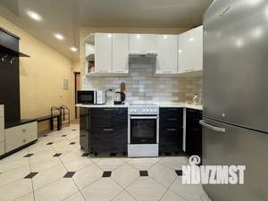 1-к квартира, посуточно, 35м2, 6/9 этаж