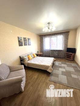 1-к квартира, посуточно, 50м2, 7/10 этаж