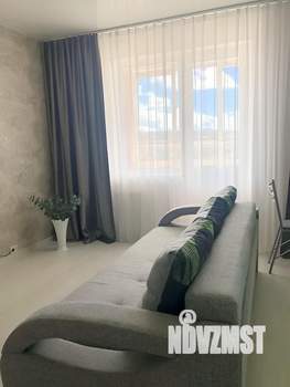 Студия квартира, посуточно, 33м2, 10/12 этаж