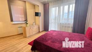 Студия квартира, посуточно, 40м2, 11/15 этаж