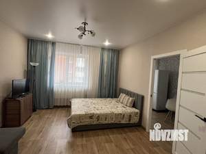 1-к квартира, посуточно, 40м2, 7/8 этаж