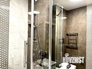 1-к квартира, посуточно, 40м2, 11/16 этаж