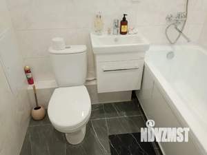 Студия квартира, посуточно, 37м2, 10/17 этаж