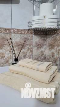 1-к квартира, посуточно, 38м2, 3/5 этаж