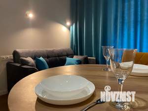 Студия квартира, посуточно, 20м2, 1/16 этаж