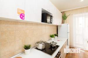 2-к квартира, посуточно, 49м2, 14/17 этаж