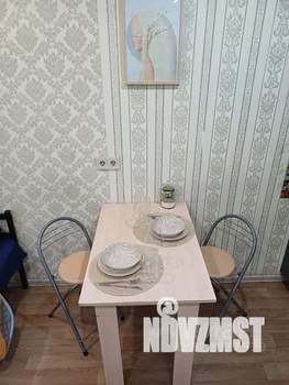 Студия квартира, посуточно, 25м2, 6/18 этаж