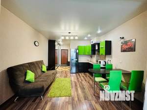 1-к квартира, посуточно, 35м2, 12/17 этаж