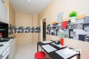 1-к квартира, посуточно, 35м2, 2/9 этаж
