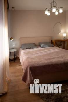 2-к квартира, посуточно, 37м2, 8/10 этаж