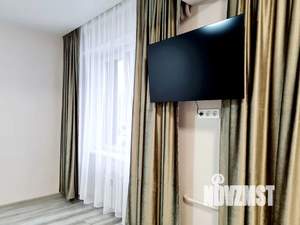 Студия квартира, посуточно, 35м2, 1/16 этаж