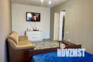 1-к квартира, посуточно, 37м2, 3/5 этаж