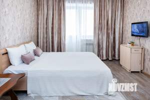 1-к квартира, посуточно, 40м2, 8/17 этаж