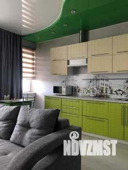 Студия квартира, посуточно, 33м2, 10/12 этаж