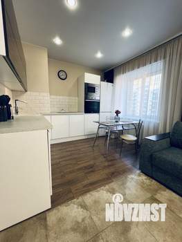 Студия квартира, посуточно, 38м2, 11/17 этаж