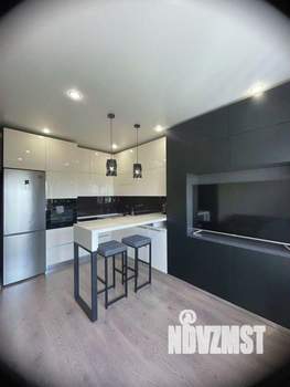 1-к квартира, посуточно, 54м2, 1/1 этаж