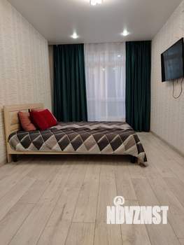 2-к квартира, посуточно, 39м2, 4/16 этаж