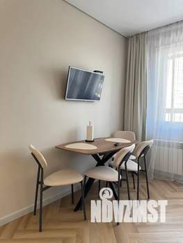 1-к квартира, посуточно, 34м2, 7/17 этаж