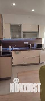 1-к квартира, посуточно, 45м2, 3/16 этаж