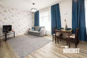 1-к квартира, посуточно, 42м2, 1/1 этаж