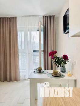 Студия квартира, посуточно, 32м2, 10/13 этаж