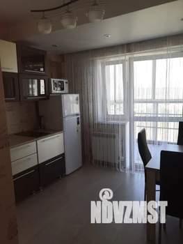 1-к квартира, посуточно, 38м2, 8/9 этаж