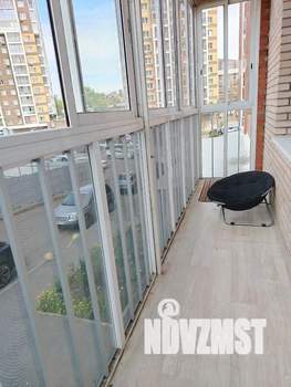 Студия квартира, посуточно, 35м2, 2/16 этаж