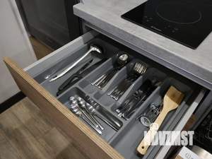 Студия квартира, посуточно, 35м2, 6/16 этаж