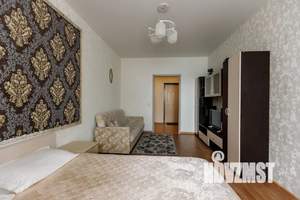 1-к квартира, посуточно, 39м2, 8/15 этаж