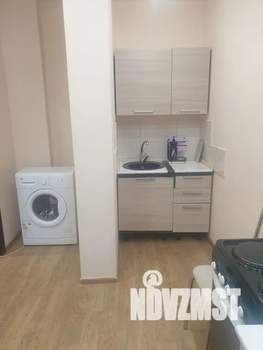 1-к квартира, посуточно, 40м2, 1/9 этаж