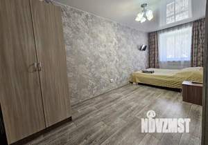 1-к квартира, посуточно, 42м2, 1/1 этаж