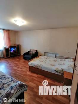 1-к квартира, посуточно, 35м2, 4/4 этаж