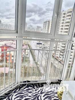 Студия квартира, посуточно, 31м2, 11/16 этаж