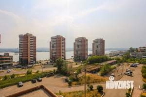 Студия квартира, посуточно, 40м2, 5/10 этаж
