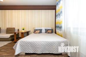 Студия квартира, посуточно, 40м2, 3/12 этаж