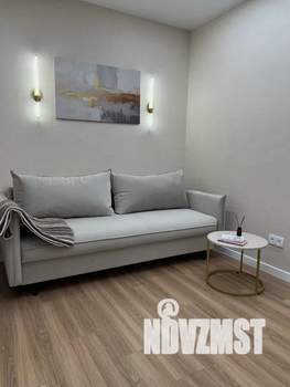 1-к квартира, посуточно, 42м2, 11/18 этаж