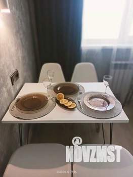 1-к квартира, посуточно, 44м2, 1/1 этаж