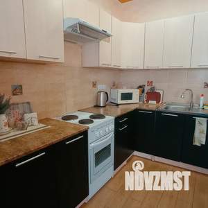 1-к квартира, посуточно, 48м2, 7/16 этаж