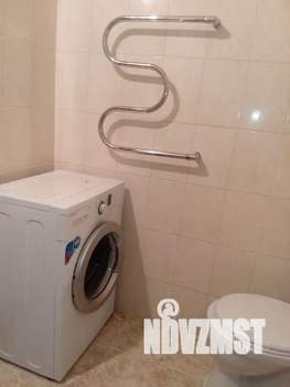 1-к квартира, посуточно, 42м2, 13/16 этаж