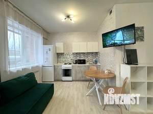 Студия квартира, посуточно, 35м2, 2/9 этаж