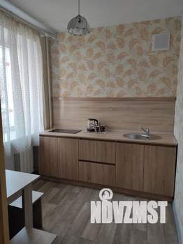 1-к квартира, посуточно, 36м2, 1/4 этаж