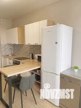 1-к квартира, посуточно, 43м2, 5/9 этаж