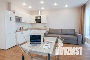 1-к квартира, посуточно, 43м2, 9/17 этаж