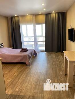 Студия квартира, посуточно, 30м2, 17/18 этаж