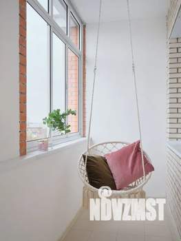 Студия квартира, посуточно, 42м2, 6/9 этаж