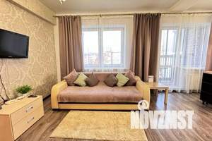 1-к квартира, посуточно, 40м2, 7/9 этаж