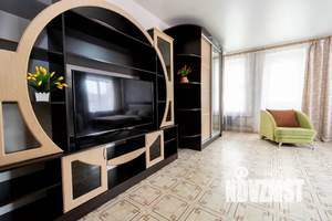 2-к квартира, посуточно, 90м2, 2/4 этаж