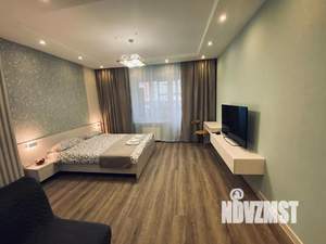 1-к квартира, посуточно, 40м2, 2/6 этаж