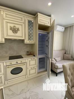 1-к квартира, посуточно, 43м2, 8/16 этаж