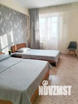 2-к квартира, посуточно, 100м2, 6/9 этаж